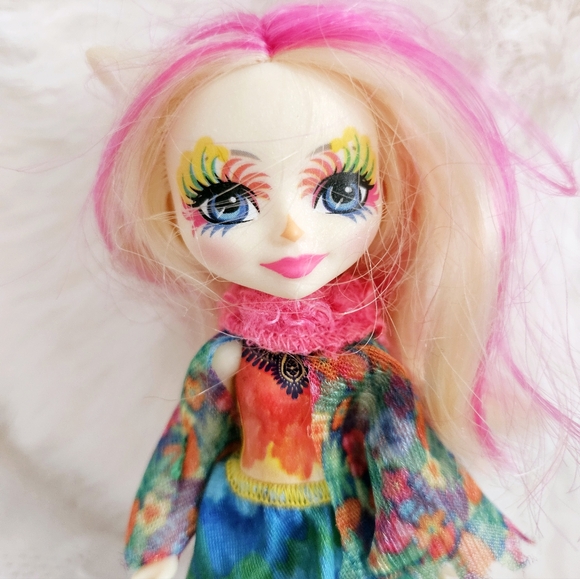 2 Enchantimals Dolls Cherish Cheetah & Peeki Parrot - Picture 3 of 6